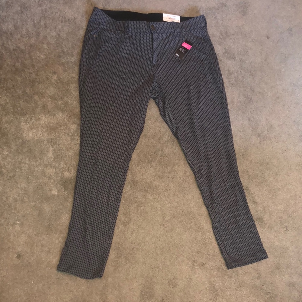 a.n.a. NWT Dress Pants